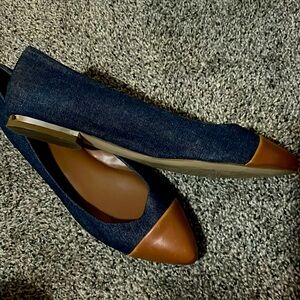 Banana Republic Women’s Flats, Denim and Leather, size 7.5